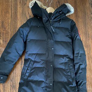 Canada Goose SHELBURNE parka winter jacket Size SMALL